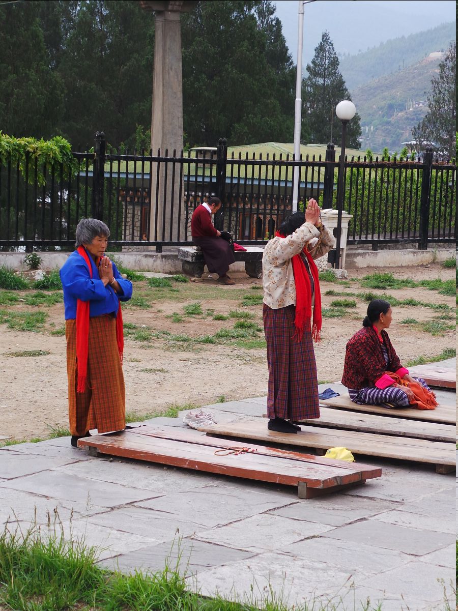 3rd King Memorial Chorten13